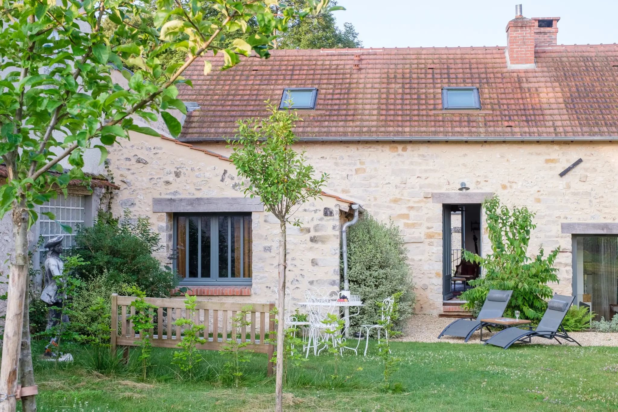 La Métairie de Courances (Entiere house)