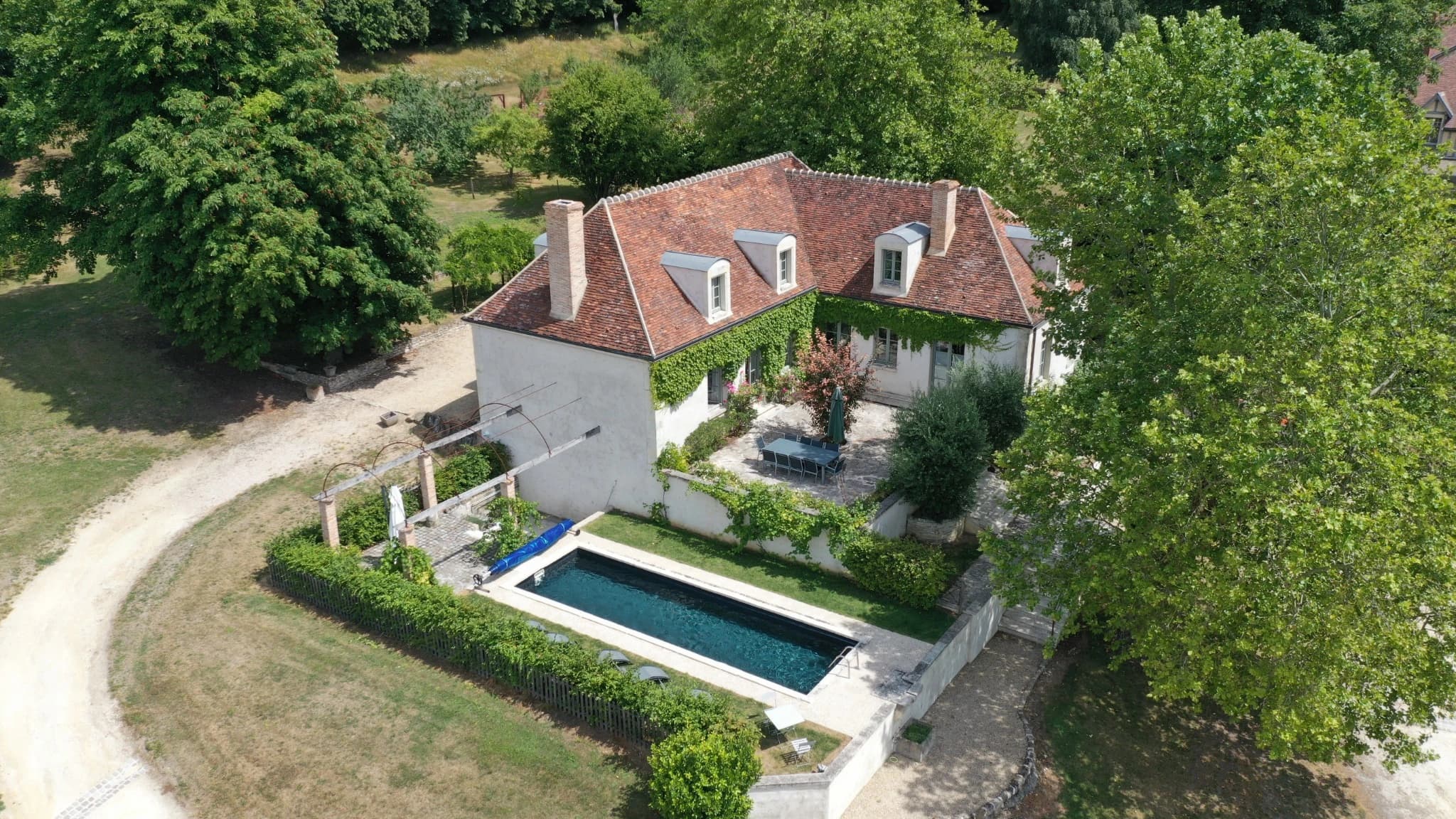 clairiere-maison-clairiere-de-la-reine-hortense-image-2